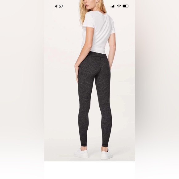 Lululemon - Picture 5 of 5